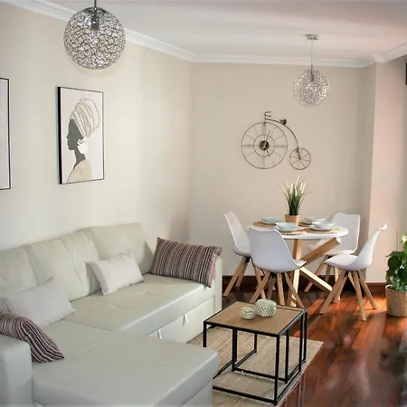 El Fuste Apartman Oviedo